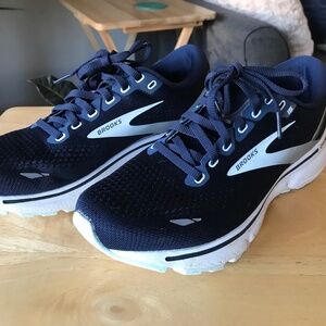 Brooks Ghost running shoe